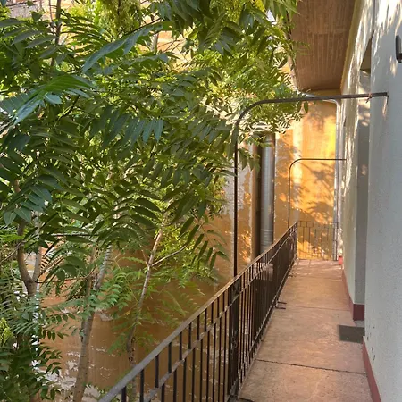 Fabolous Flat In The City Center Budapest